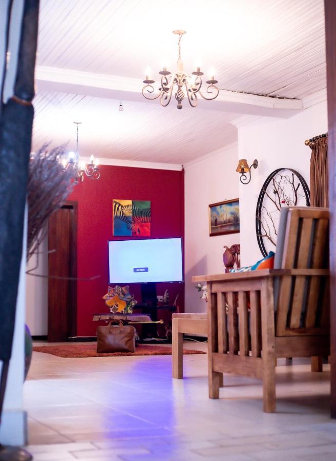 The Ad Lib Executive Lodge Lilongwe Exteriör bild