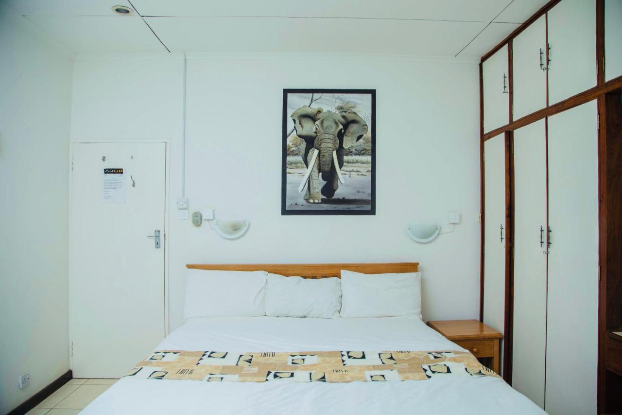 The Ad Lib Executive Lodge Lilongwe Exteriör bild